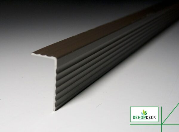 WPC DEHOR ANGOLARE WALNUT 200X4,8X2,6